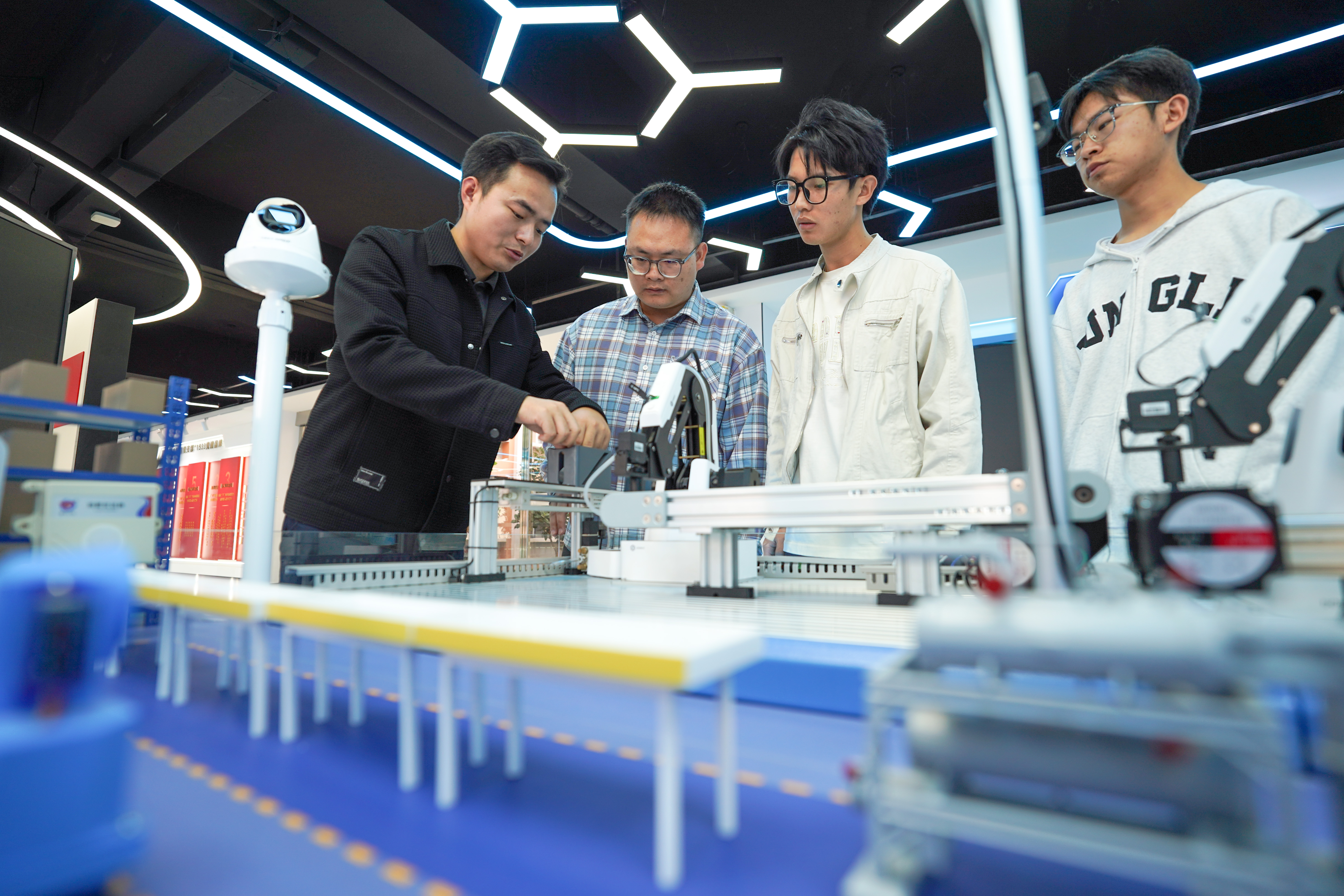 职教教学关键要素改革正在铺开