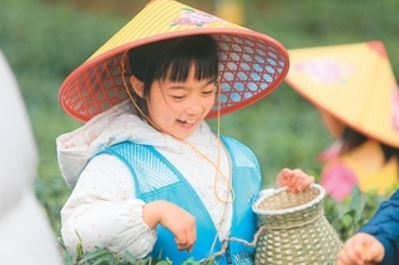 春假催热旅游市场 多业态联动释放消费活力